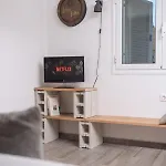 Downtown Nest With Balcony *