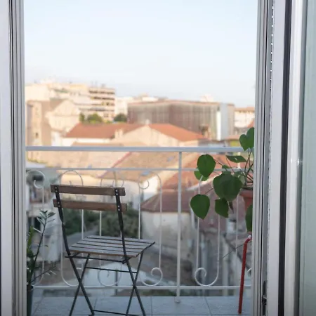 Διαμέρισμα Downtown Nest With Balcony *