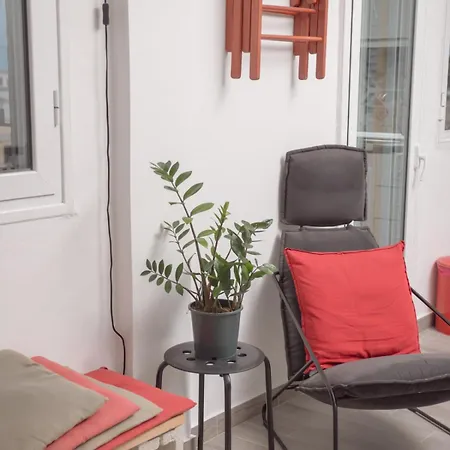 Downtown Nest With Balcony * Corfu (city)